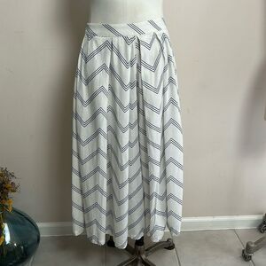 Yumi Kim Linen Skort Pants Wide Leg White Navy Stripe Pleated size small